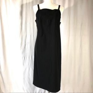 Harve Benard Stretch Sleeveless Little Black Dress